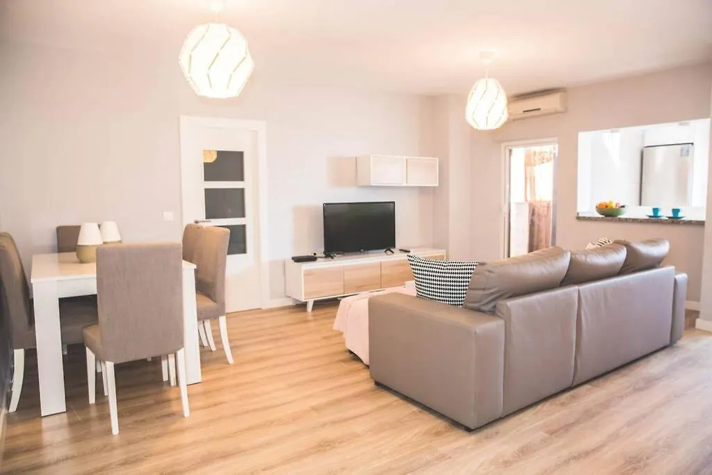 Luminoso Apartamento 3Hab En Pedregalejo Playa Apartment Malaga